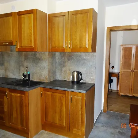 Apartamenty I Pokoje - Dom Goscinny Pasja -2 Minuty Do Plazy Dzwirzyno Exterior photo