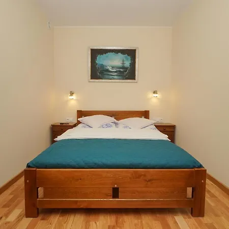 Apartamenty I Pokoje - Dom Goscinny Pasja -2 Minuty Do Plazy Dzwirzyno Exterior photo