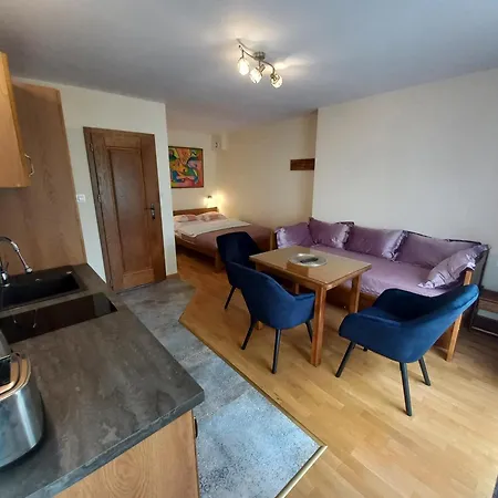Apartamenty I Pokoje - Dom Goscinny Pasja -2 Minuty Do Plazy Dzwirzyno Exterior photo