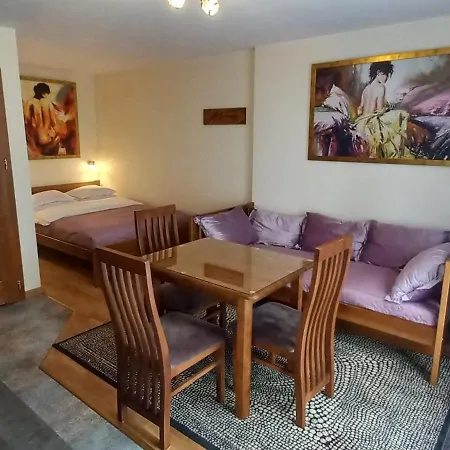 Apartamenty I Pokoje - Dom Goscinny Pasja -2 Minuty Do Plazy Dzwirzyno Exterior photo