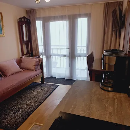 Apartamenty I Pokoje - Dom Goscinny Pasja -2 Minuty Do Plazy Dzwirzyno Exterior photo