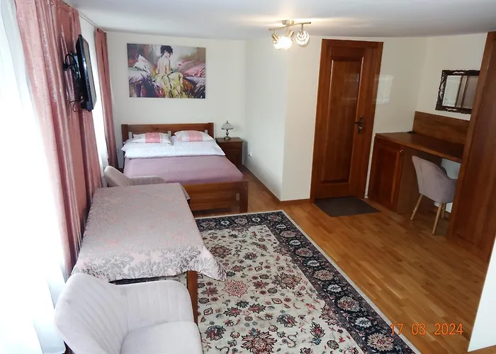 Apartamenty I Pokoje - Dom Goscinny Pasja -2 Minuty Do Plazy